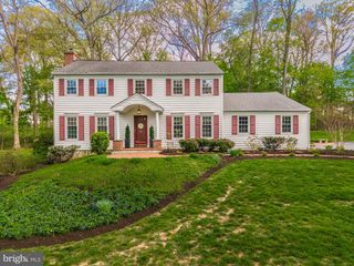 1304 BARKWAY LN, West Chester, PA 19380