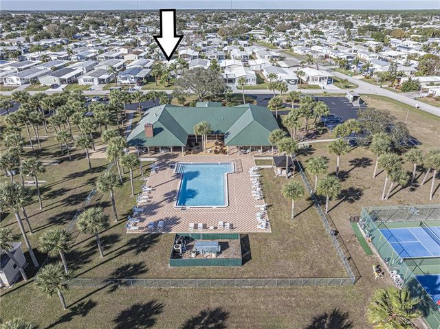 7648 Kyak Court Q16, Sebastian, FL 32976