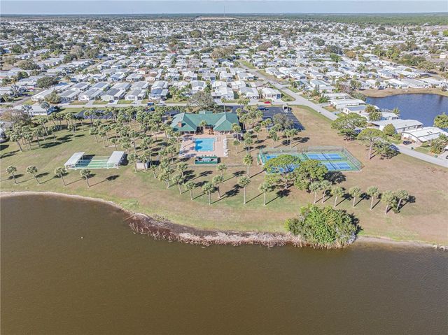 7648 Kyak Court Q16, Sebastian, FL 32976