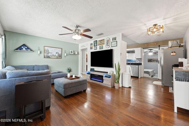 5825 OVELLA Road, Jacksonville, FL 32244
