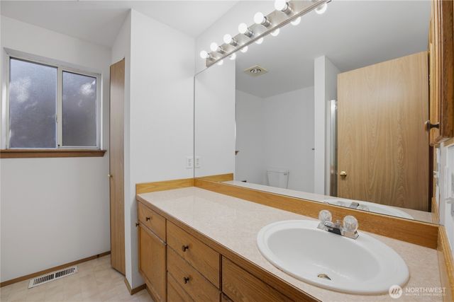 8716 17th Street NE, Lake Stevens, WA 98258