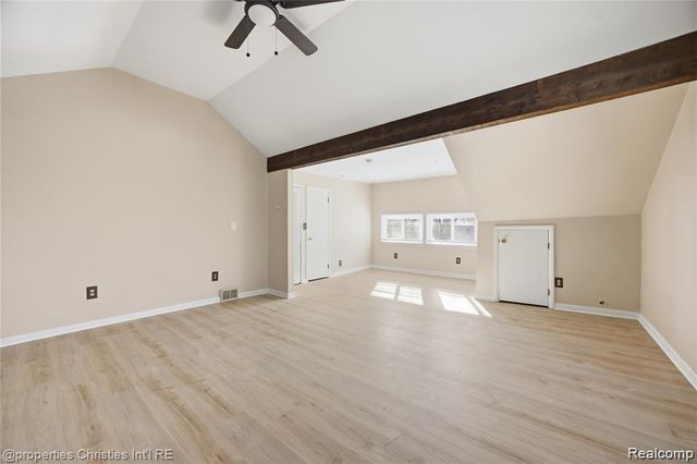 214 Woodsboro Drive 2, Royal Oak, MI 48067