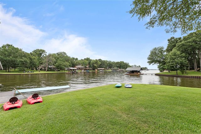 2113 Dogwood Loop, Mabank, TX 75156