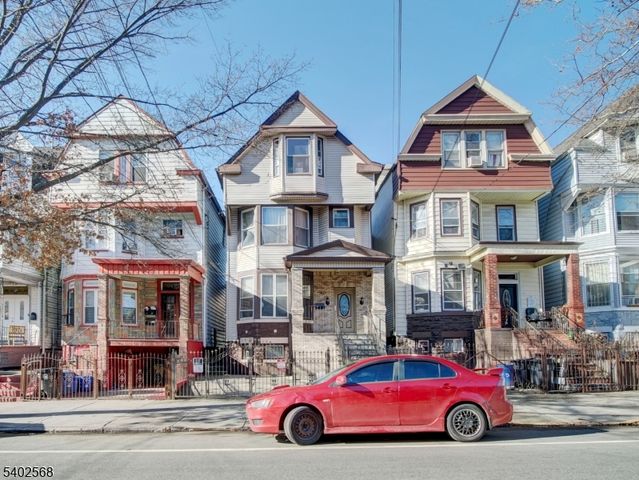 320 Clifton Ave, Newark City, NJ 07104