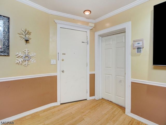 320 Clifton Ave, Newark City, NJ 07104