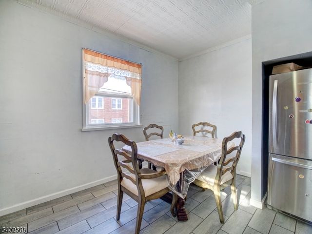 320 Clifton Ave, Newark City, NJ 07104