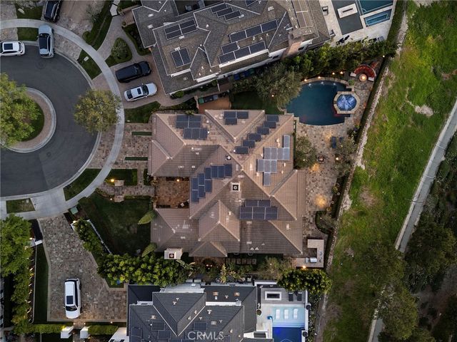 2 Galaxy Isle, Ladera Ranch, CA 92694