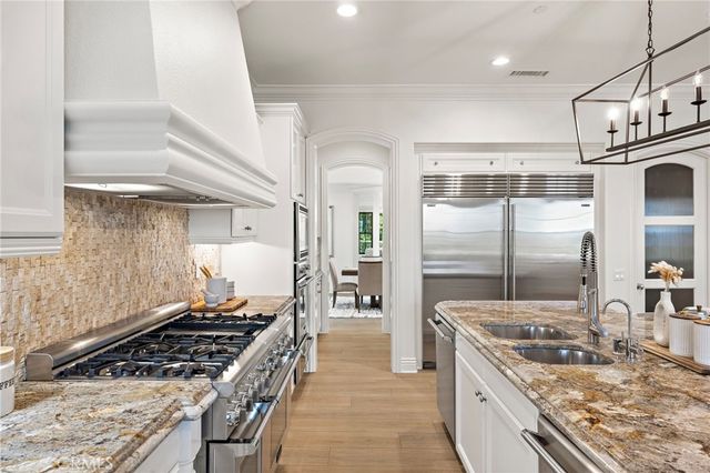 2 Galaxy Isle, Ladera Ranch, CA 92694