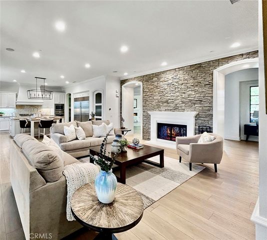 2 Galaxy Isle, Ladera Ranch, CA 92694