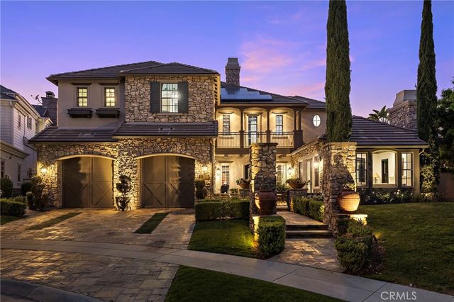 2 Galaxy Isle, Ladera Ranch, CA 92694