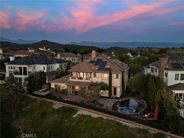 2 Galaxy Isle, Ladera Ranch, CA 92694