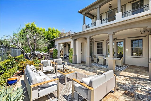 2 Galaxy Isle, Ladera Ranch, CA 92694