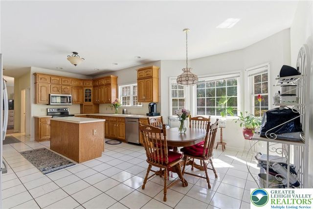 4435 Christine Court, Hanover Twp, PA 18017