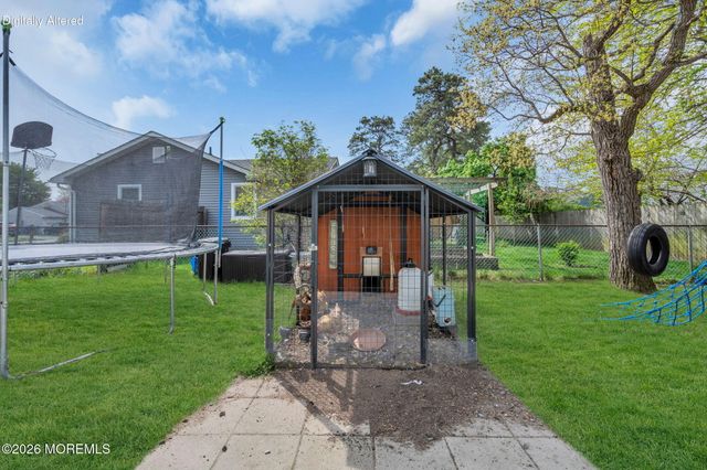 318 Texas Drive, Brick, NJ 08723