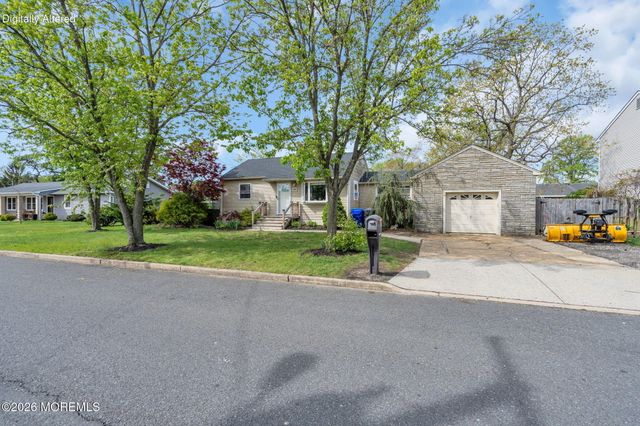 318 Texas Drive, Brick, NJ 08723