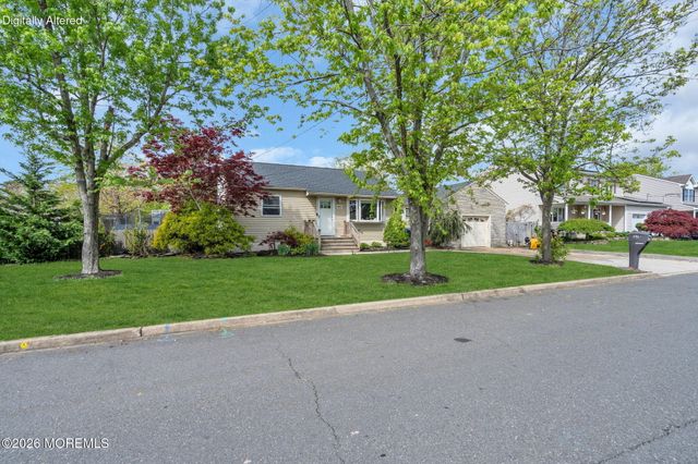 318 Texas Drive, Brick, NJ 08723