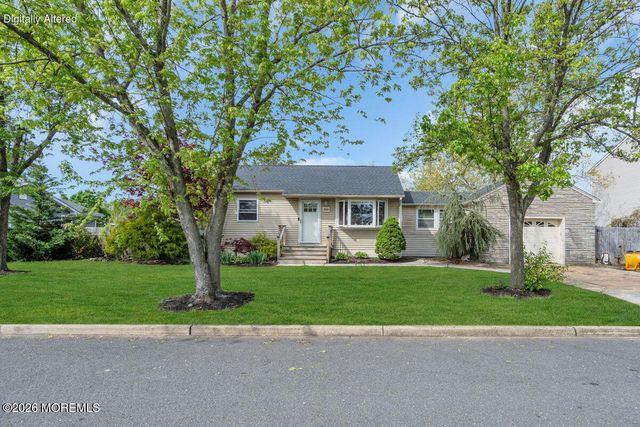 318 Texas Drive, Brick, NJ 08723