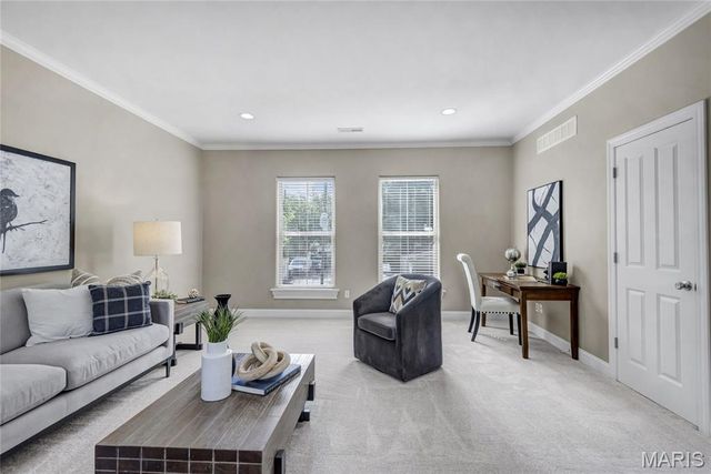 4218 W Pine Boulevard 4, St Louis, MO 63108