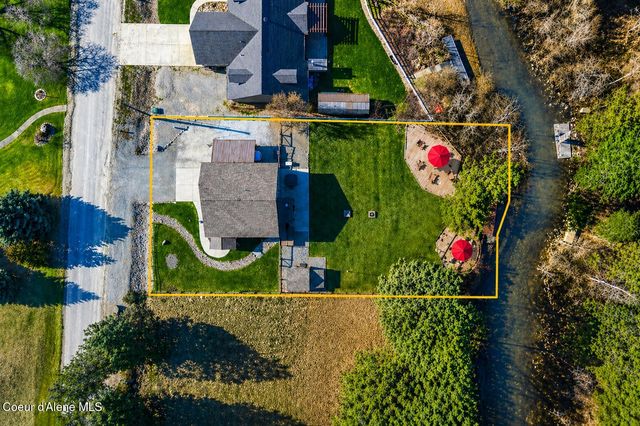 453 Birch Haven Dr, Sagle, ID 83860