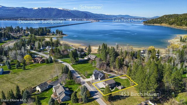 453 Birch Haven Dr, Sagle, ID 83860