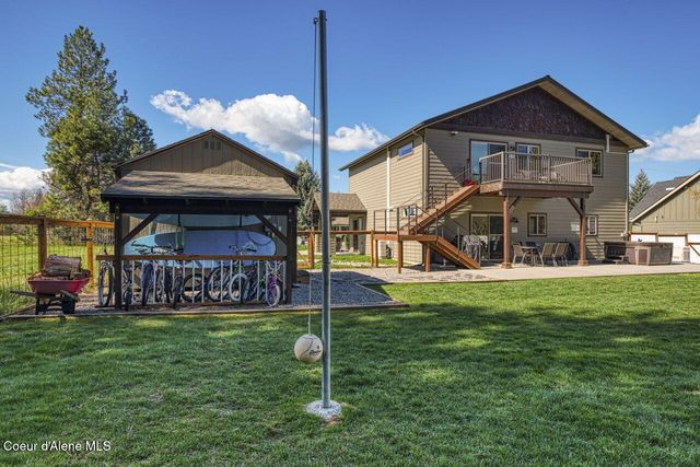 453 Birch Haven Dr, Sagle, ID 83860
