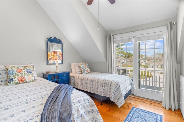 4 Race Point Rd 4, Mashpee, MA 02649