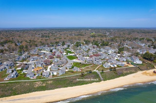4 Race Point Rd 4, Mashpee, MA 02649