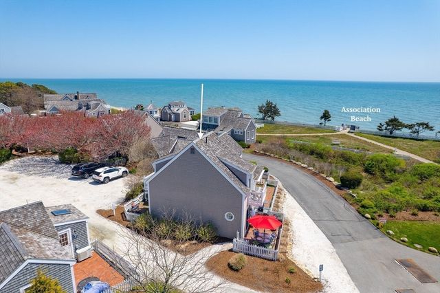 4 Race Point Rd 4, Mashpee, MA 02649