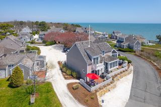 4 Race Point Rd 4, Mashpee, MA 02649