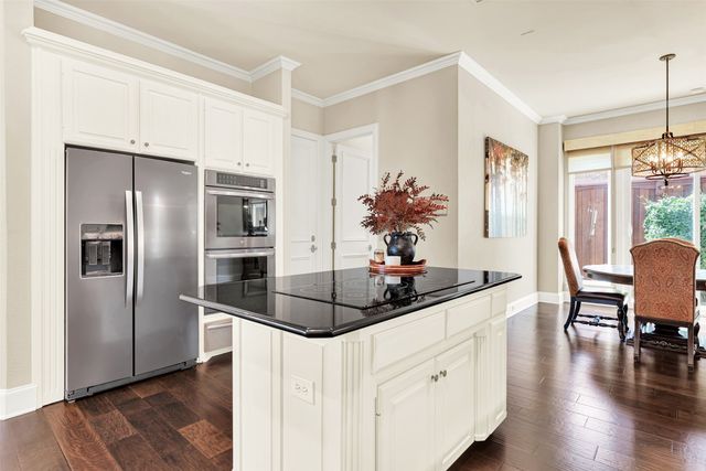 5972 GLENDOWER Lane, Plano, TX 75093