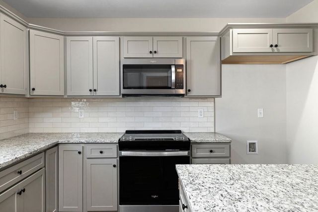 155 LANGLEY DR, Waynesboro, VA 22980