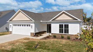 155 LANGLEY DR, Waynesboro, VA 22980