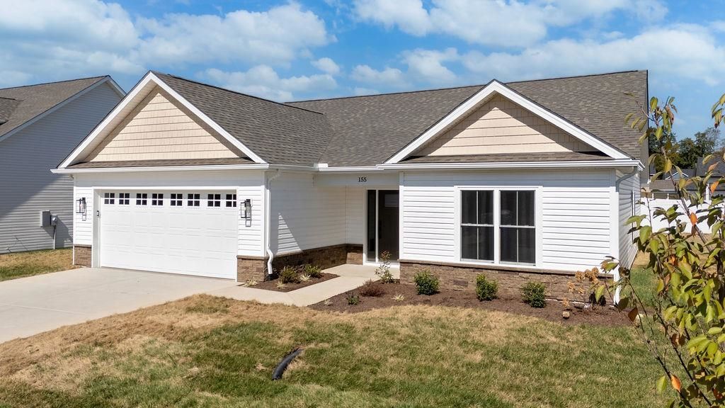155 LANGLEY DR, Waynesboro, VA 22980