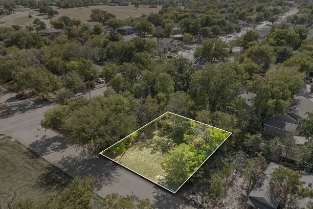 962 E Oleander Street, Fort Worth, TX 76104