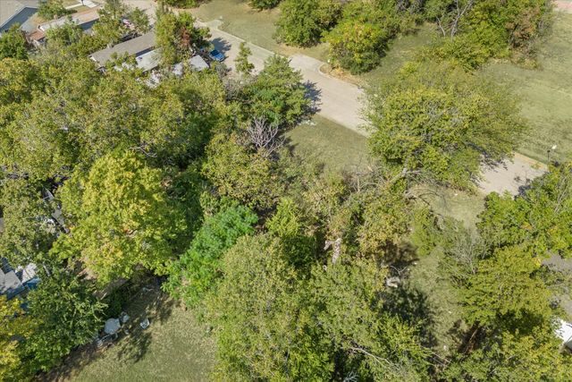962 E Oleander Street, Fort Worth, TX 76104