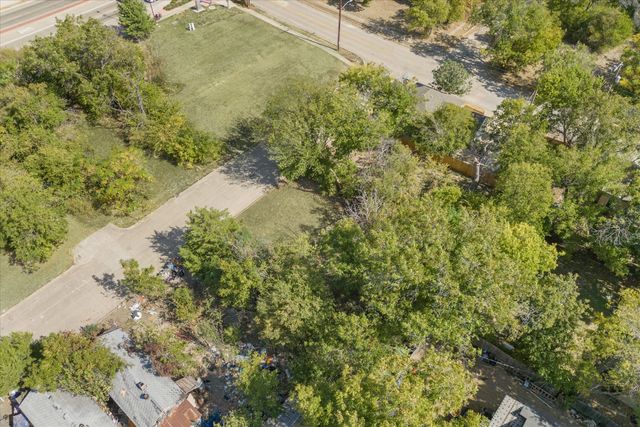 962 E Oleander Street, Fort Worth, TX 76104