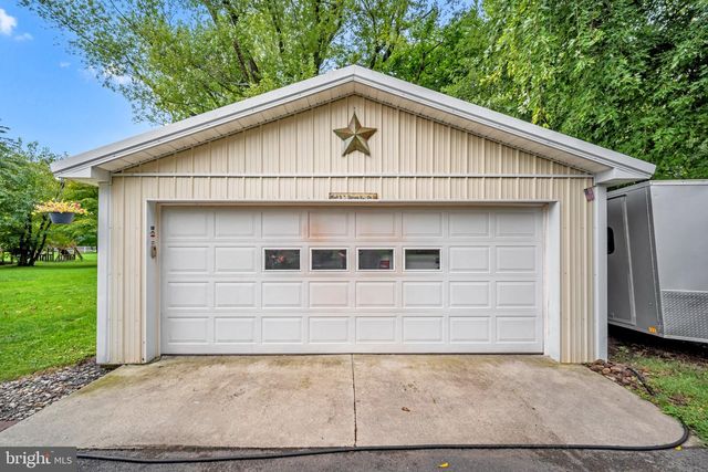 2268 BRISTOL RD, Warrington, PA 18976