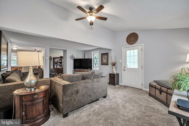 2268 BRISTOL RD, Warrington, PA 18976