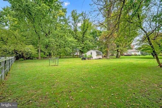 2268 BRISTOL RD, Warrington, PA 18976
