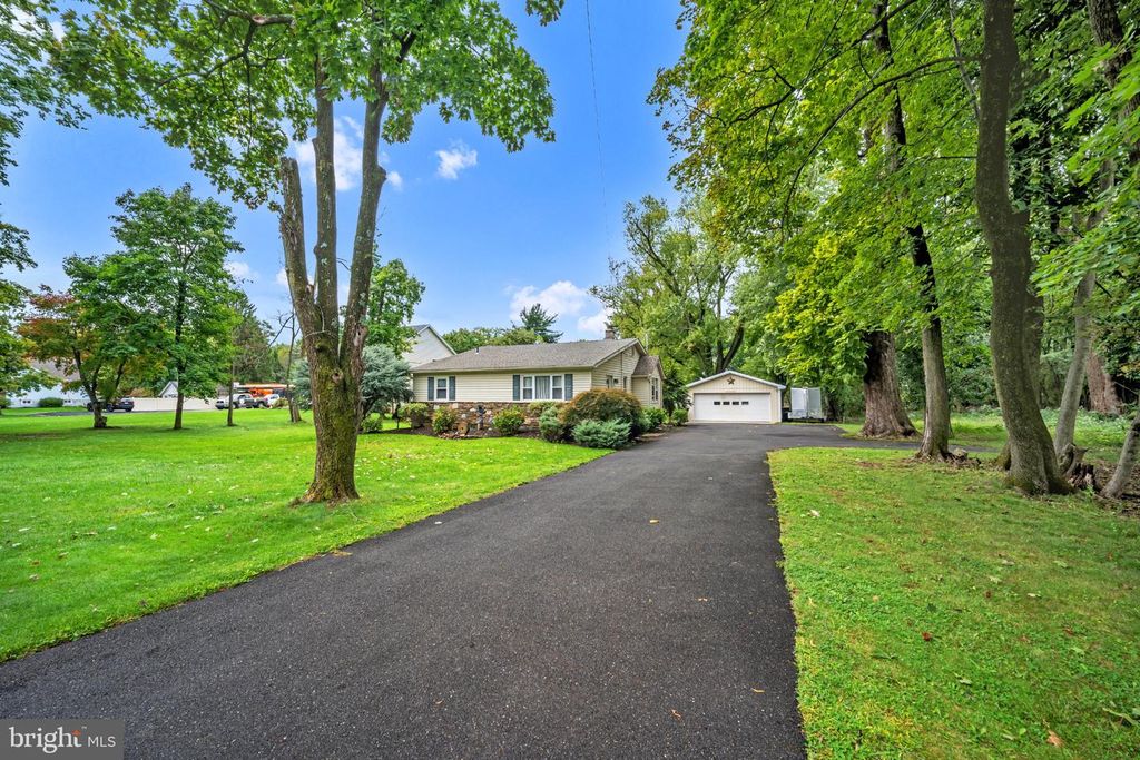 2268 BRISTOL RD, Warrington, PA 18976 — photo 2