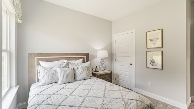 101 Creekridge Street, Headland, AL 36345