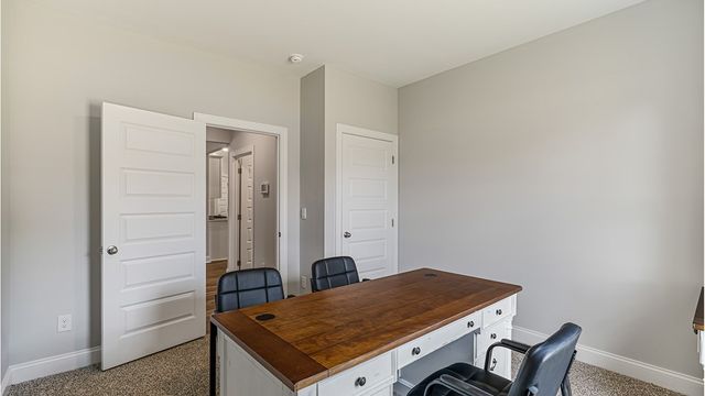 101 Creekridge Street, Headland, AL 36345