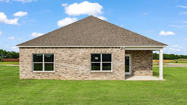 101 Creekridge Street, Headland, AL 36345