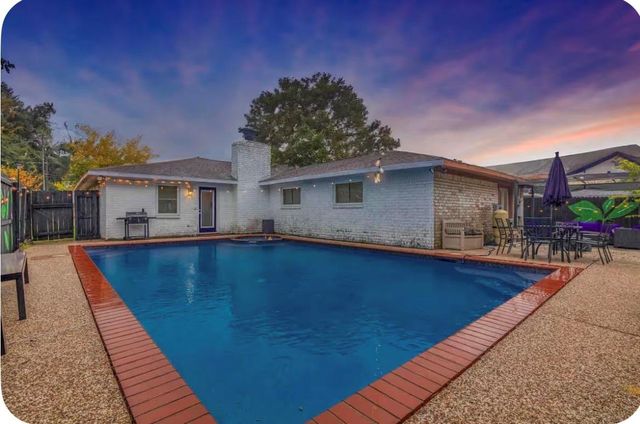 1124 E 13th Street, Deer Park, TX 77536