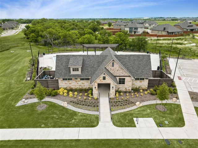 4925 Hitching Post Drive, Fort Worth, TX 76036