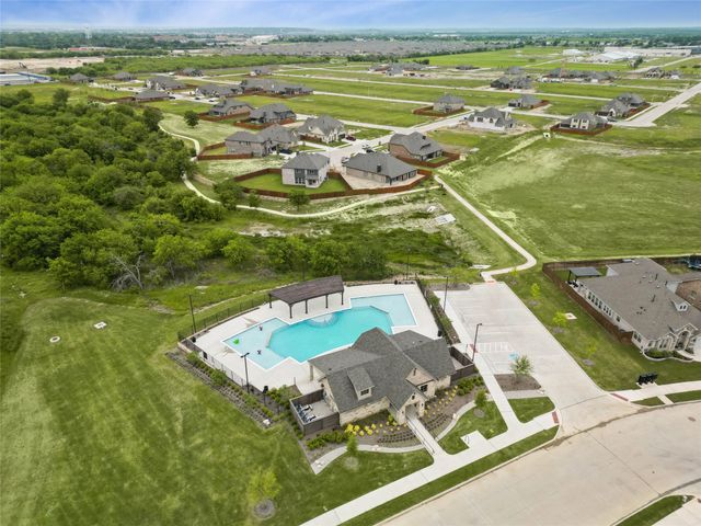 4925 Hitching Post Drive, Fort Worth, TX 76036