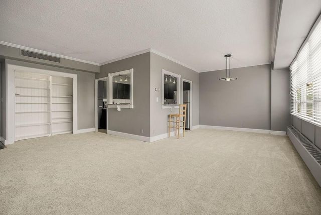 333 W Meyer Boulevard 615, Kansas City, MO 64113