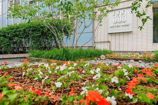 333 W Meyer Boulevard 615, Kansas City, MO 64113
