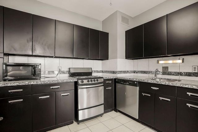 333 W Meyer Boulevard 615, Kansas City, MO 64113