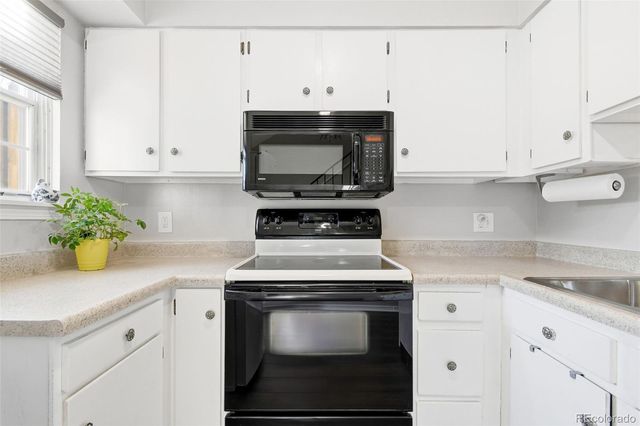 9368 W Ontario Drive, Littleton, CO 80128